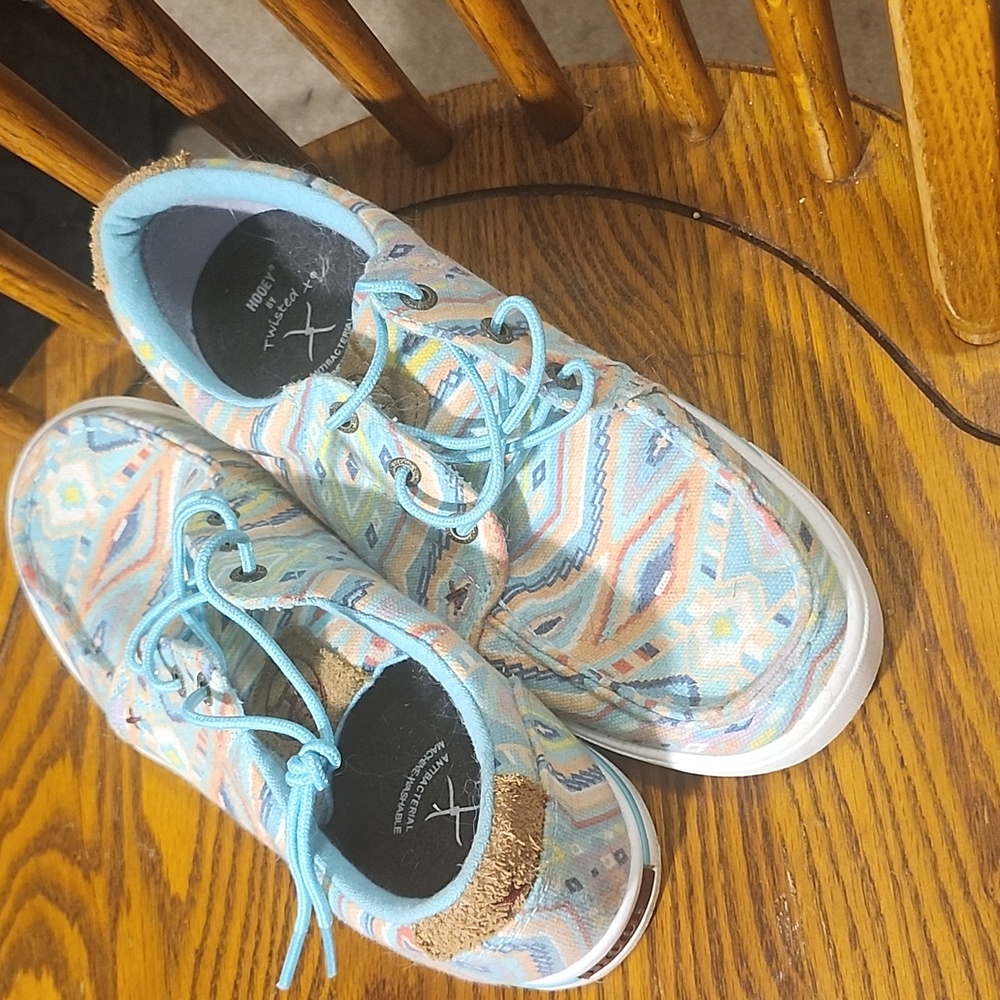 Twisted x shoes